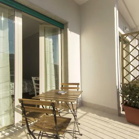 Bed and breakfast Margarita Nápoles